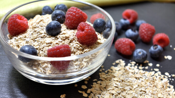 Sehen richtig lecker aus und sind noch dazu gesund - Haferflocken passen ideal zu einem modernen Ernährungsstil! Ein echtes Superfood eben, das in keiner Müslischale fehlen sollte...